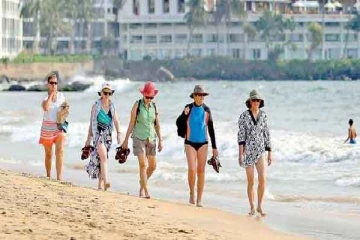சீன, ரஷ்ய சுற்றுலா பயணிகளால் ஒரு பிரயோசனமும் இல்லை - ஹோட்டல் உரிமையாளர்கள் போர்க்கொடி
