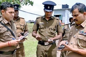 முன்னாள் அரசியல்வாதியின் மனைவி மீது கத்திக்குத்து தாக்குதல்