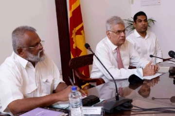 பிரதமர் ரணிலிடம் அமைச்சர் டக்ளஸ் முன்வைத்த கோரிக்கை