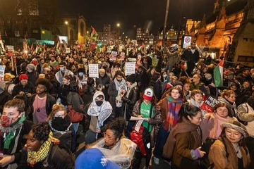 பிரித்தானியாவில் பாலஸ்தீனியை ஆதரவு ஆர்ப்பாட்டக்காரர்கள் இதை செய்தால் நடவடிக்கை! பொலிஸாருக்கு பறந்த உத்தரவு
