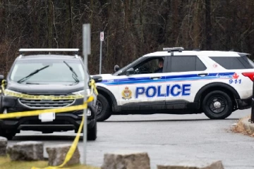 கனடாவில் பனிச்சறுக்கு விளையாட்டில் ஈடுபட்டிருந்த சிறுவர்களுக்கு நேர்ந்த சோகம்