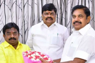 மீண்டும் அதிமுகவில் இணைந்த முன்னாள் எம்.எல்.ஏ., - அதிர்ச்சியில் அமமுகவினர்