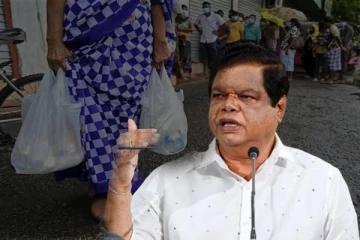 நாட்டில் மீண்டும் அத்தியாவசிய பொருட்களுக்கு தட்டுப்பாடு ஏற்படும் : பந்துல சுட்டிக்காட்டு