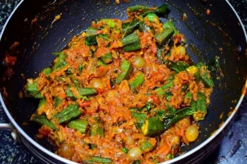 சப்பாத்தி புரோட்டாவுக்கு ஏற்ற அருமையான வெண்டைக்காய் மசாலா.. செய்வது எப்படி?