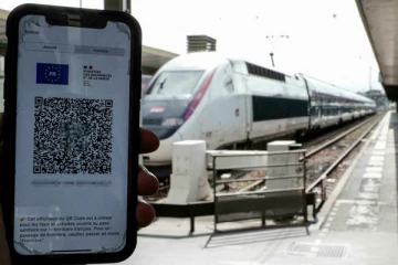 2 மில்லியன் பணியாளர்களுக்கு இனி இது கட்டாயம்: பிரான்ஸ் அறிவிப்பு