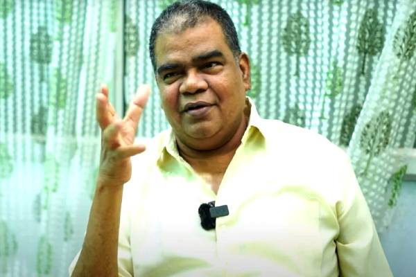 750 ஊசிகள் தாங்கிய வில்லன் நடிகர்- உயிரைக் காப்பாற்ற செலவழித்த பெருந்தகை யார்? | Ponnambalam Treatment Help Money Chiranjeevi