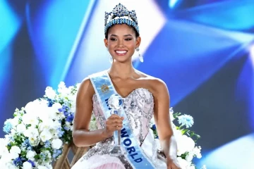 රටවල් 111ක් පරදා ඩොමිනිකන් සුන්දරිය ජොහයිරි මෝලා ලෝක රූ රැජින වෙයි - පළමු සහ දෙවන අනුශූරතාවලිය ස්පාඤ්ඤයට සහ මැලේසියාවට