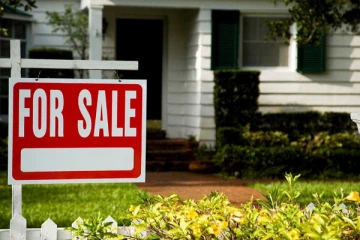 கனடாவில் மிக மோசமான கட்டத்தில் குடியிருப்புகளின் விற்பனை