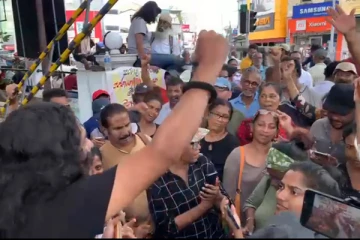 காலிமுகத்திடலில் இருந்து படையெடுத்த கோட்டாகோகம ஆர்ப்பாட்டக்காரர்களால் பொலிஸ் நிலையம் முற்றுகை (Video)