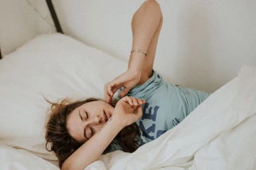 1 வாரம் அதிகாலை 5 மணிக்கு எழுந்தால் உடலில் என்னென்ன மாற்றங்கள் உண்டாகும் தெரியுமா?