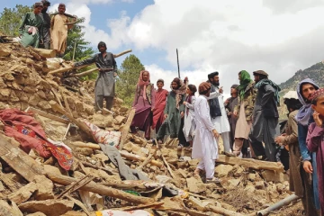 நிலநடுக்கத்தினால் ஆப்கானிஸ்தானில் பல கிராமங்கள் நிர்மூலம்