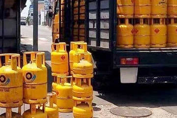 லாஃப் எரிவாயு பாவனையாளர்களுக்கு மகிழ்ச்சி தகவல்; நள்ளிரவுமுதல் குறையும் விலை