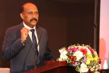 நாடாளுமன்ற உறுப்பினர்களின் தொலைபேசி உரையாடல் ஒட்டுக்கேட்கப்படுகிறதா? வெளிவந்த தகவல்