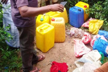 சாந்தபுரம் கிராமத்தில் அடையாளம் காணப்பட்டு அழிக்கப்பட்ட கசிப்பு உற்பத்தி செய்யும் இடங்கள்