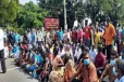 இந்திய கடற்தொழிலாளர்களின் பிரச்சினைக்கு நிரந்தர தீர்வு வழங்க கோரி யாழில் பேரணி