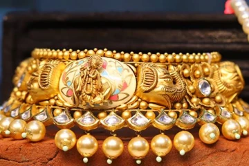 தொடர் இறக்கத்தில் தங்கம் விலை - மகிழ்ச்சியில் நகைப்பிரியர்கள்!