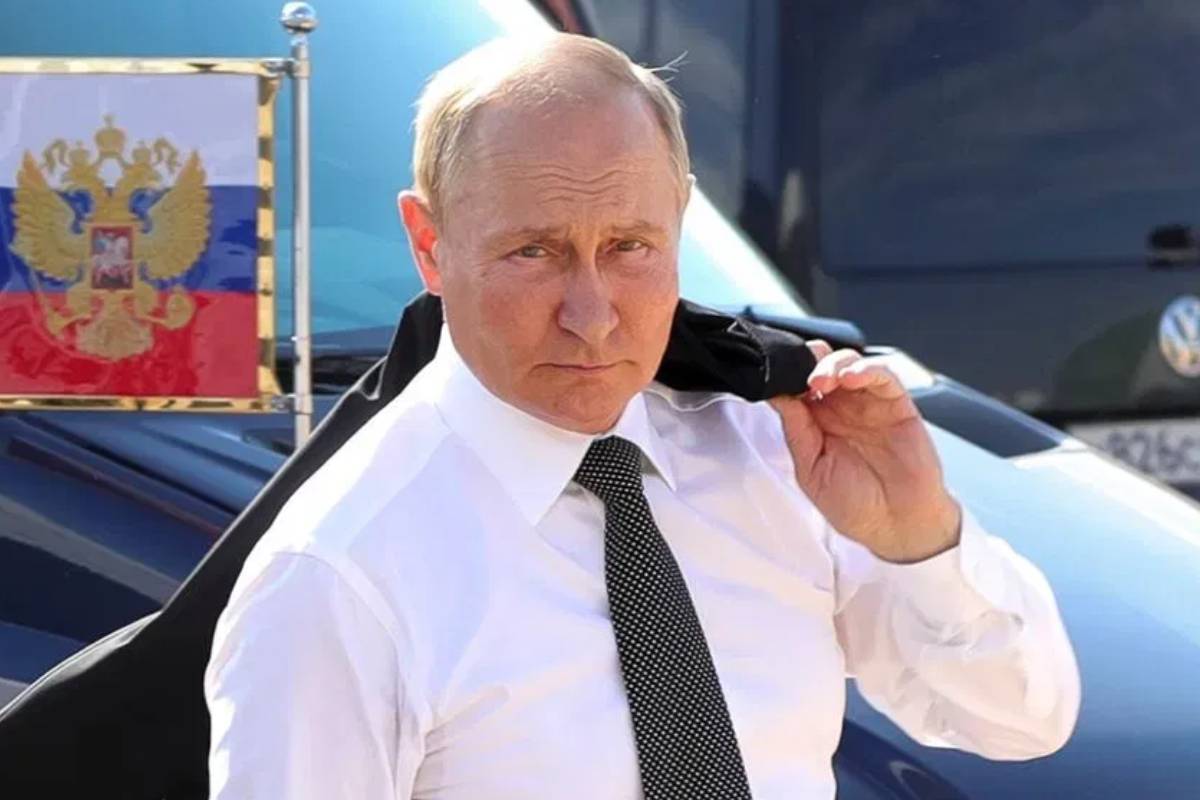 உயிர் பயம்... மாஸ்கோ வான்வெளியை மூடிய விளாடிமிர் புடின் | Putin Closes Airspace In Moscow