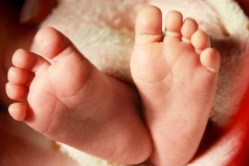 தொடருந்து கழிப்பறையில் புதிதாகப் பிறந்த சிசுவின் சடலம் மீட்பு