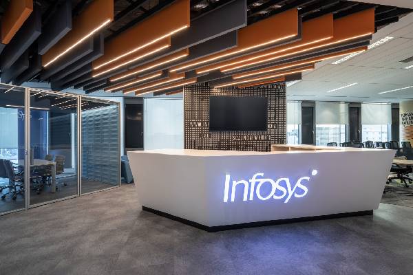 ரூ 21 லட்சம் சம்பளம்... மாணவர்களுக்கு வாய்ப்பளிக்கும் நாராயண மூர்த்தியின் இன்ஃபோசிஸ் | Infosys Offers 21 Lakh For Fresher
