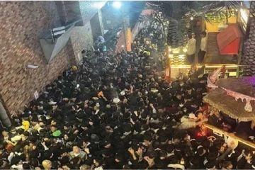 ரம்ஜான் இலவச பொருள் வாங்க குவிந்த கூட்டம்; 85 பேர் பலி - 322 பேர் படுகாயம்