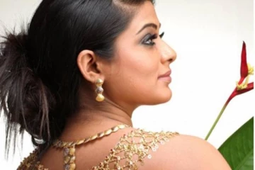 அந்தமாதிரி காட்சியா வேண்டவே வேண்டாம்!! நடிகை பிரியாமணி சொன்ன உண்மை காரணம்..