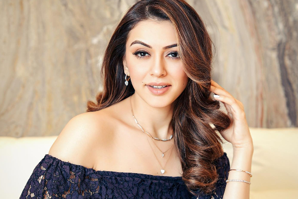 ஹார்மோன் ஊசி பற்றி முதல்முறையாக வாய்திறந்த ஹன்சிகா! அவங்களுக்கு பொறாமை.. | Hansika Replies To Harmone Injection Rumour ஹார்மோன் ஊசி பற்றி முதல்முறையாக வாய்திறந்த ஹன்சிகா! அவங்களுக்கு பொறாமை.. | Hansika Replies To Harmone Injection Rumour