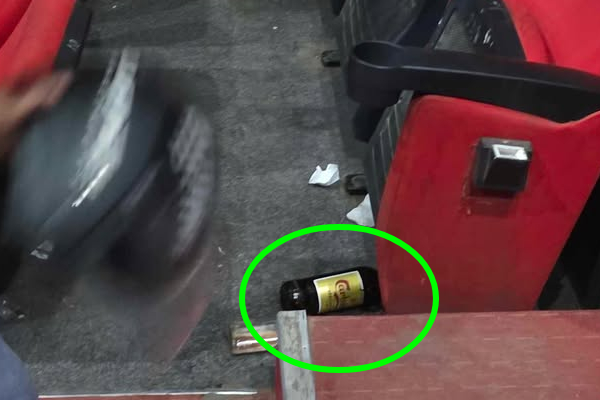 யாழ் பிரபல தியேட்டரில் இரவில் நடந்த கேவலமான சம்பவம்; பெண் பிள்ளைகள் அவதானம் ! | Disgusting Incident Occurred Theatre In Jaffna