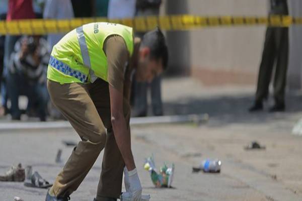 கலவானையில் துப்பாக்கிச்சூடு: இரண்டு பேர் வைத்தியசாலையில் அனுமதி | Kalawana Gun Shooting கலவானையில் துப்பாக்கிச்சூடு: இரண்டு பேர் வைத்தியசாலையில் அனுமதி | Kalawana Gun Shooting