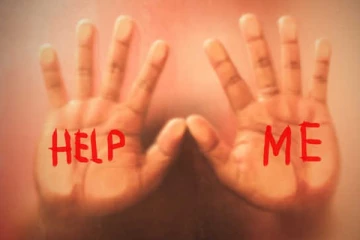 தொடர் மிரட்டல் துன்புறுத்தல்... பலாத்காரத்திற்கு இலக்கான இளம்பெண் இறுதியாக எடுத்த முடிவு