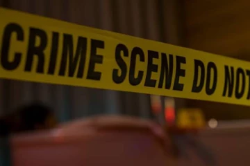 வீடற்று வீதியில் தங்கியிருந்த நபருக்கு நேர்ந்த கொடூரம் ; பொலிஸ் விசாரணைகள் தீவிரம்