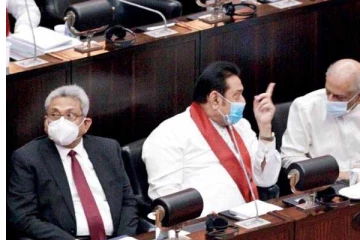 சபைக்குள் திடீரென நுழைந்த ஜனாதிபதி !