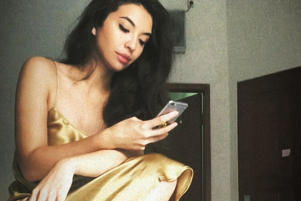 இளவரசருடன் 16 வயதில் திருமணம் - 17 ஆண்டுகளுக்குப் பின் பேசிய மாடல் அழகி! | 16 Year Old Model Married Malaysian Prince