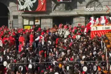 இத்தாலியில் மூன்று ஆண்டுகளுக்கு பின் களைகட்டிய ஆரஞ்ச் பழ சண்டை!