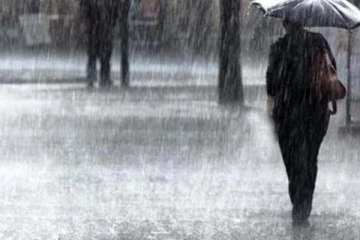 பலத்த மழையால் நதிகள் ஏரிகளில் உயரும் நீர் மட்டம்... சுவிஸ் மக்களுக்கு விடுக்கப்பட்டுள்ள எச்சரிக்கை