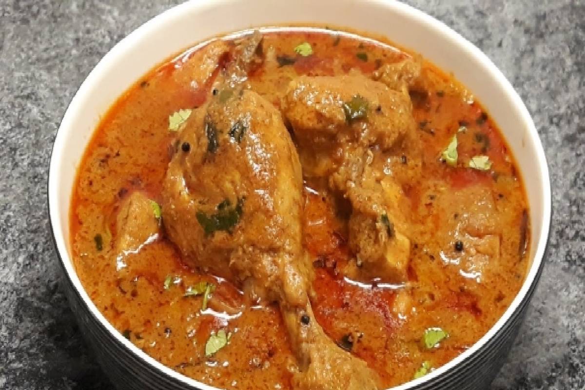 Koundampalayam Chicken: சன்டே ஸ்பெஷல் கவுண்டம்பாளையம் சிக்கன் குழம்பு... ரெசிபி இதோ! | Tasty Koundampalayam Chicken Kuzhambu Recipe