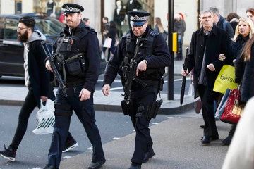 லண்டனில் இடம்பெற்ற துப்பாக்கிச் சூடு; 22 வயது இளைஞர் அதிரடி கைது!