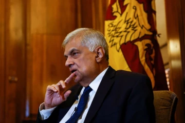 அவசரமாக கூட்டப்படும் அமைச்சரவை: ஆளுங்கட்சியினருக்கு ரணில் விடுத்த வேண்டுகோள்