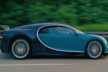 காரில் மின்னல் வேகத்தில் சென்று வம்பை விலை கொடுத்து வாங்கிய பிரபல கோடீஸ்வரர்! நடந்தது என்ன?