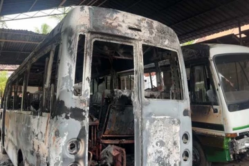 4 நவீன பேருந்துகளுக்கு தீவைத்த விசமிகள்; 3 கோடி ரூபாய் நட்டம்!