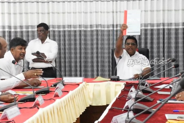 மன்னார் நகரசபை அமர்வில் மோதிக்கொண்ட முன்னாள்- இந்நாள் முதல்வர்கள். | Adjourned Session Of The Mannar Urban Council