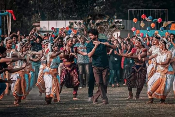 “பெரட்டி விடு... செதற விடு” - தெறிக்கவிடும் சாதனை படைத்த விஜய் பட பாடல்