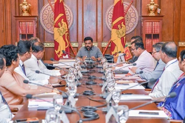 வரியை குறைக்கும் விதமாக நிகழ்ந்த கலந்துரையாடல்; இலங்கை பொருளாதாரம் மேம்படுமா?