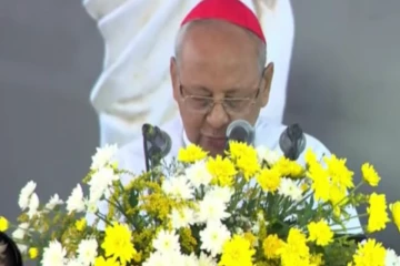 තමන්ගේ හිතවතුන් ආරක්ෂා කිරීම සඳහා රණවිරු ලේබලය තුළ ඔවුන් සැඟවීමට උත්සාහ කරනවා - කාදිනල් හිමි