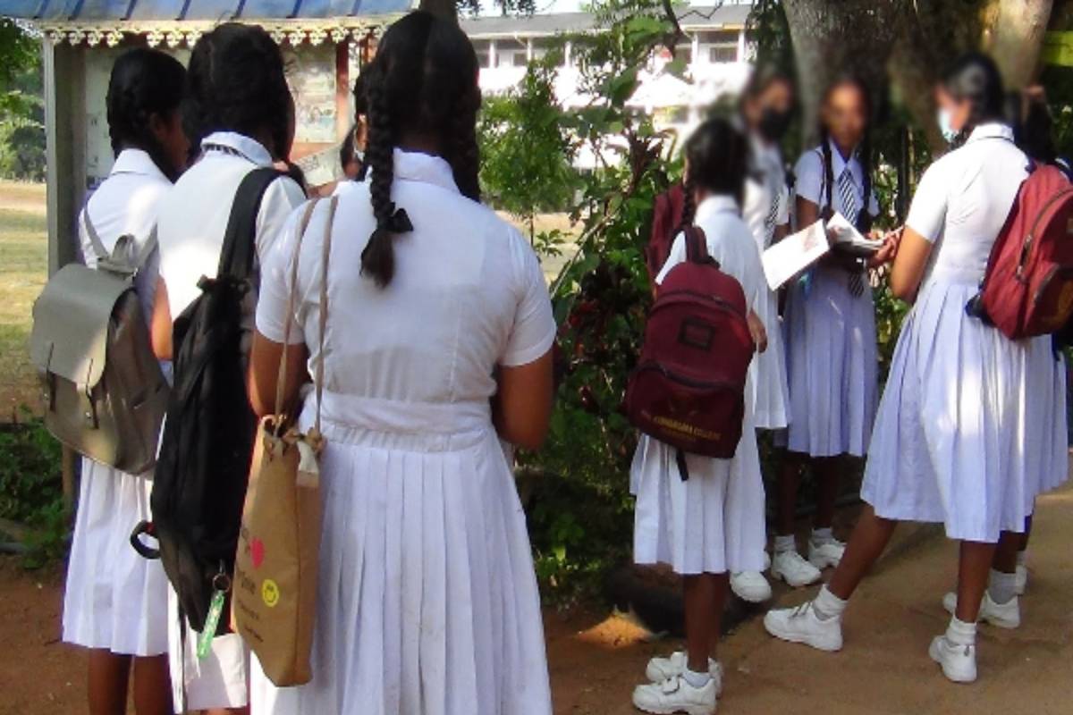 பாடசாலைகள் சுவீகரிப்பு தொடர்பில் மாகாண சபைகளுக்கு விதிக்கப்பட்டுள்ள தடை | School Acquisition