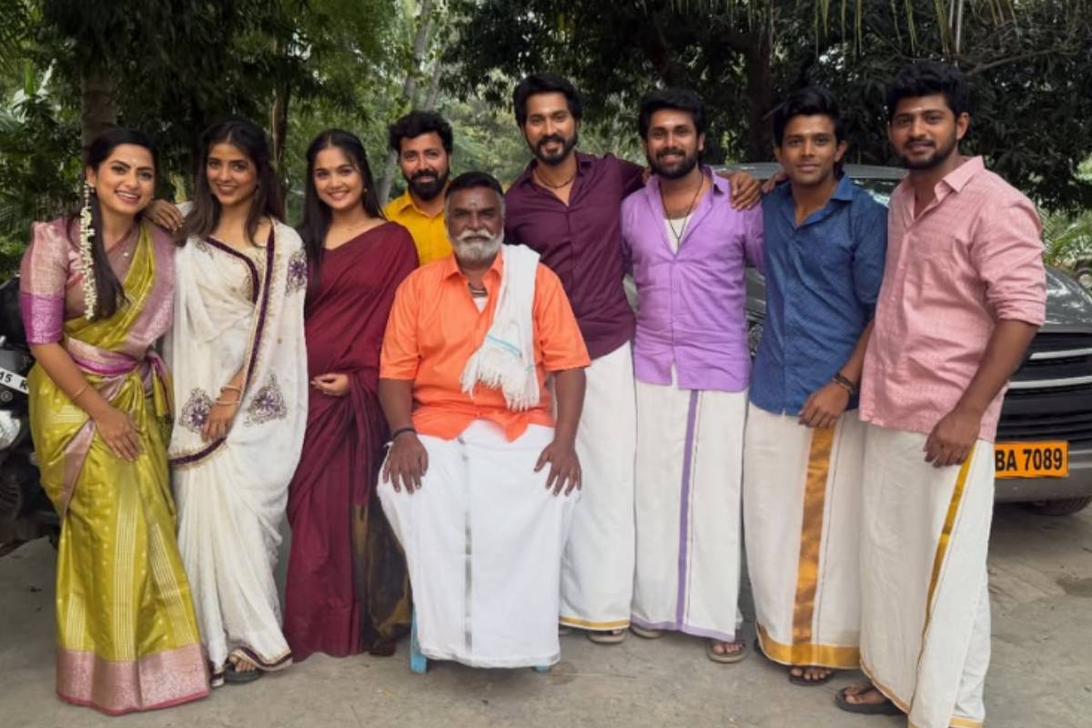 அய்யனார் துணை நடிகை மதுமிதாவா இது!! நடிக்க வருவதற்கு முன் எப்படி இருக்காங்க பாருங்க.. | Ayyanar Thunai Serial Actress Madhumitha H Old Pic