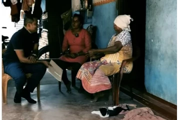 வறுமையில் தவிக்கும் இரண்டு மாவீரர்களின் குடும்பம்