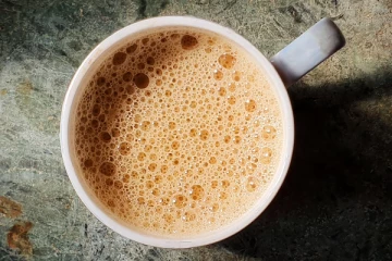 நீரிழிவு நோயாளிகள் காலையில் வெறும் வயிற்றில் டீ குடித்தால் உயிருக்கு ஆபத்து.... ஏன் தெரியுமா?