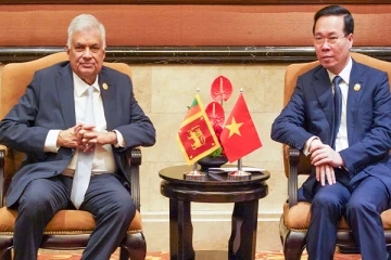 வியட்நாம் ஜனாதிபதியுடன் விசேட கலந்துரையாடலில் ஈடுபட்ட ரணில்