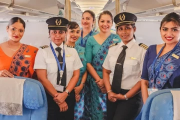 පිරිමි හලලා "ශ්‍රී ලංකන්" කාන්තා කාර්ය මණ්ඩය ගිය ගුවන් ගමන.