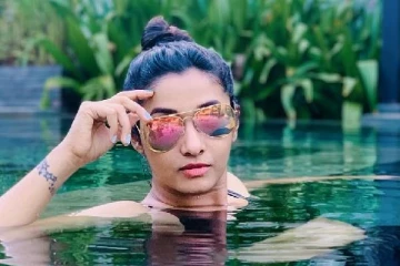 லட்சத்தில் சம்பளம் வாங்கி கோடியில் ECR பங்களா!! வாய்ப்பில்லாமல் ஓரங்கட்டப்படும் நடிகை பிரியா பவானி சங்கர்..